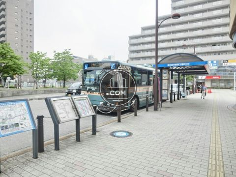 駅前ロータリー