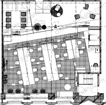 新宿センタービル／+OURS新宿の間取図