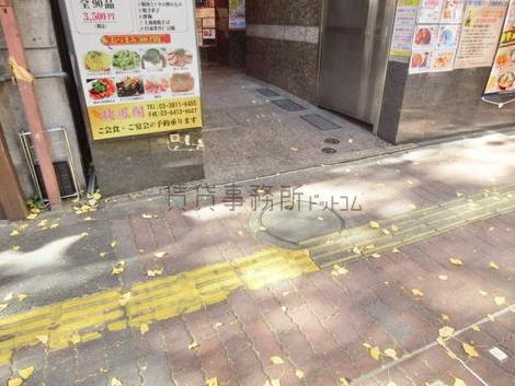 正面玄関