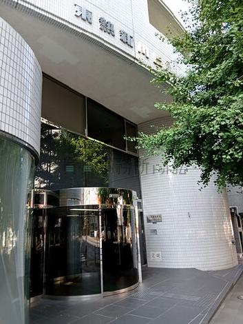 正面玄関