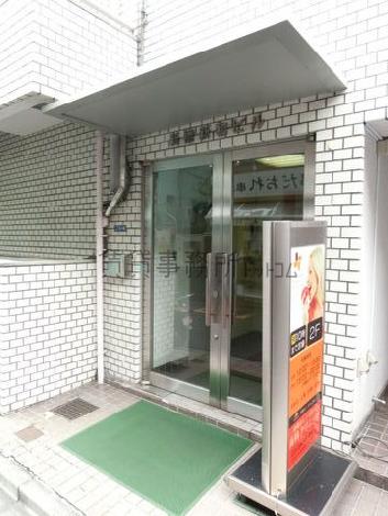 正面玄関