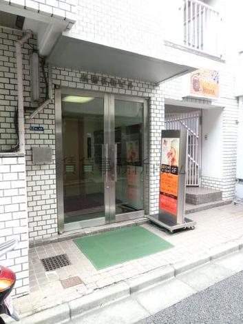 正面玄関