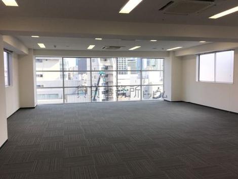 ACN半蔵門ビルの室内