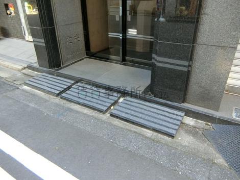 正面玄関
