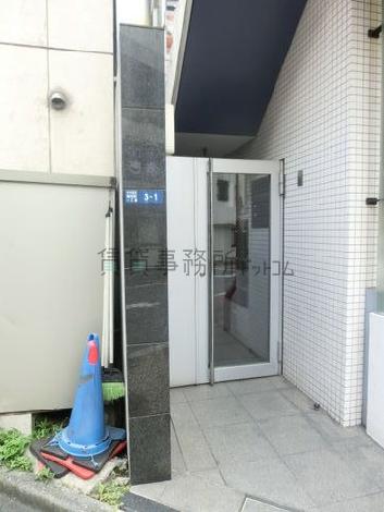 正面玄関