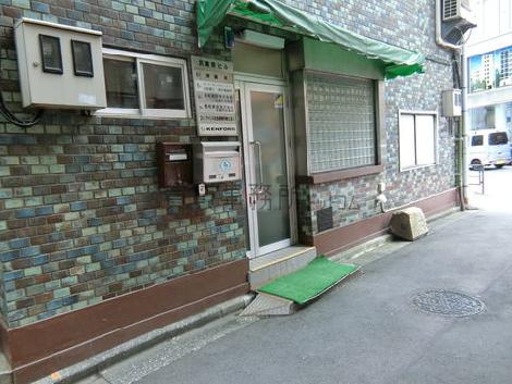 正面玄関