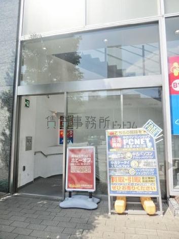 正面玄関
