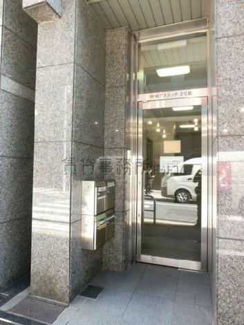 正面玄関