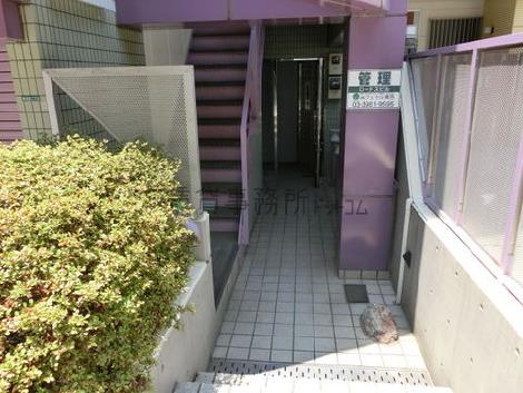 正面玄関