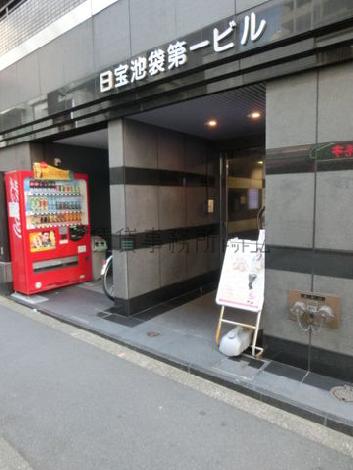正面玄関