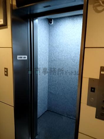 エレベーター