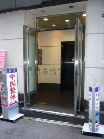 正面玄関
