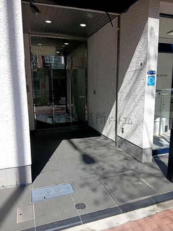 正面玄関
