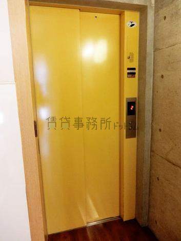 エレベーター
