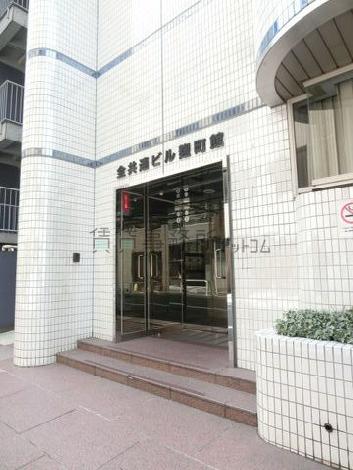 正面玄関