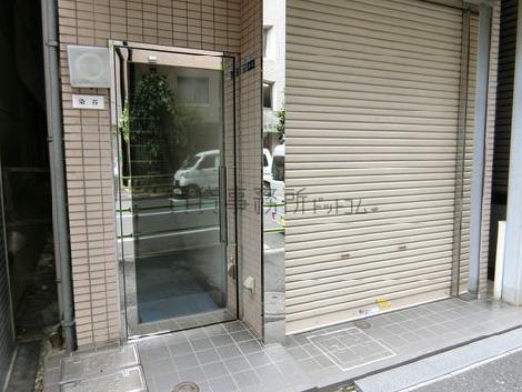 正面玄関