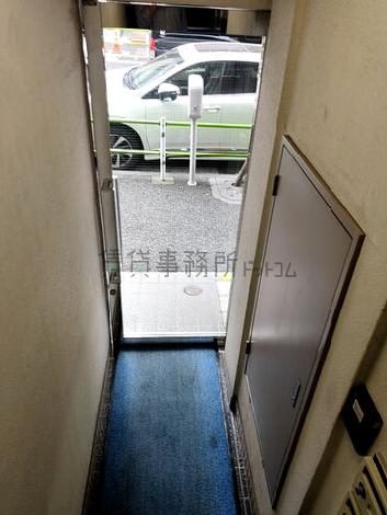 正面玄関