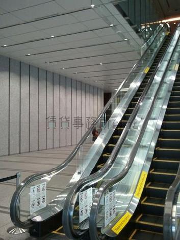 エスカレーター