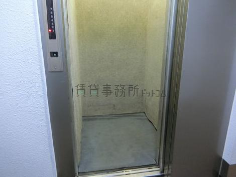 エレベーター