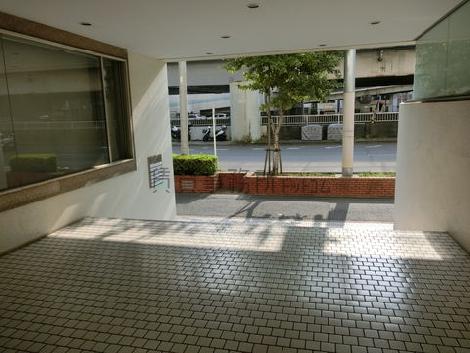 正面玄関