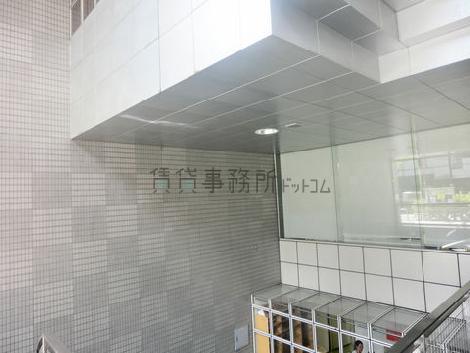 吹き抜け部分があります