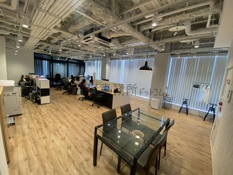 ACN銀座ビルの室内