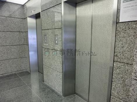 2基のエレベーターをご利用いただけます