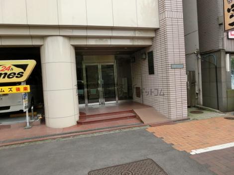 正面玄関