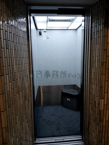 エレベーター
