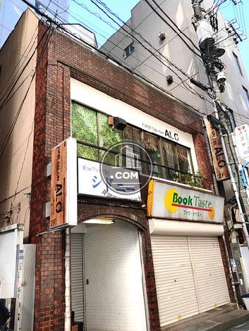 静香ビルの外観写真