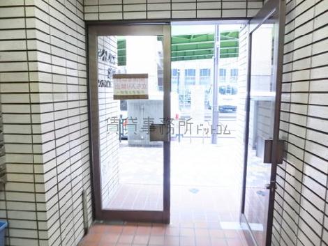 正面玄関