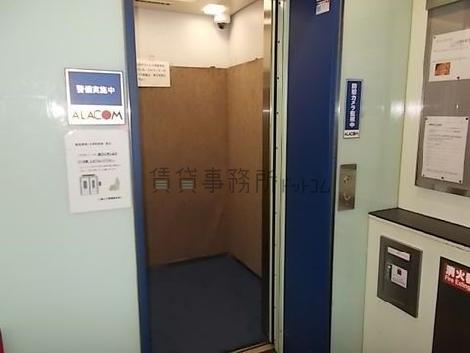 エレベーター