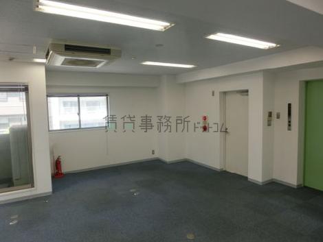桂昇新御徒町ビルの室内