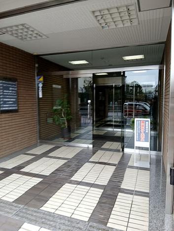 正面玄関