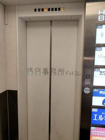 エレベーター