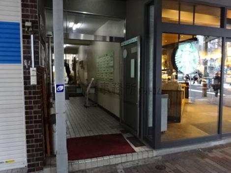 正面玄関