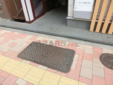 正面玄関