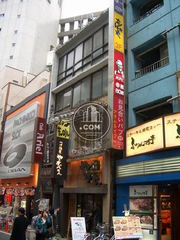 ハヤカワビルの外観写真