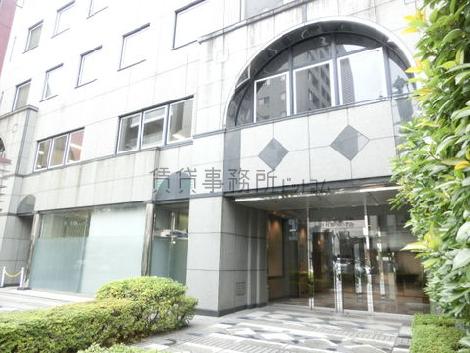 玄関前の雰囲気