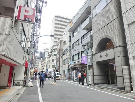 背面側の通り