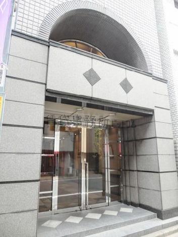 背面側の玄関口