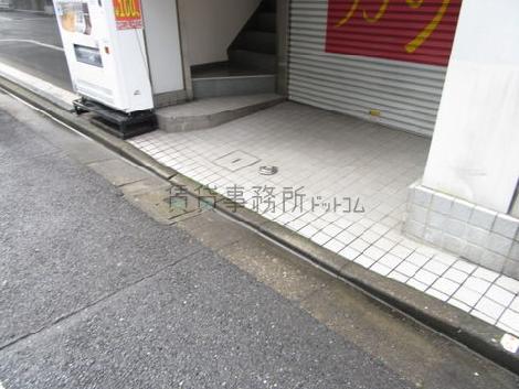 正面玄関