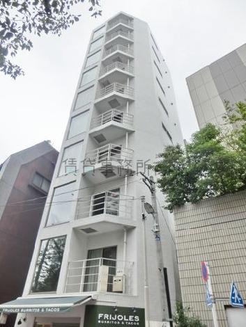 コンパクトなバルコニー