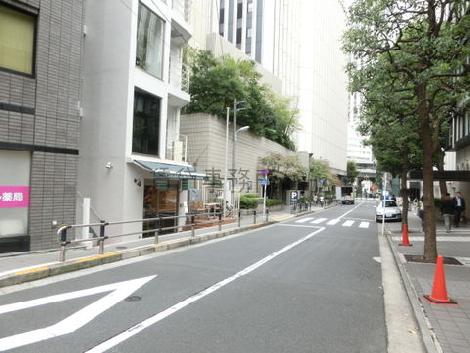 六本木通り方面