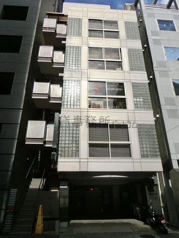 内田ビルの外観写真