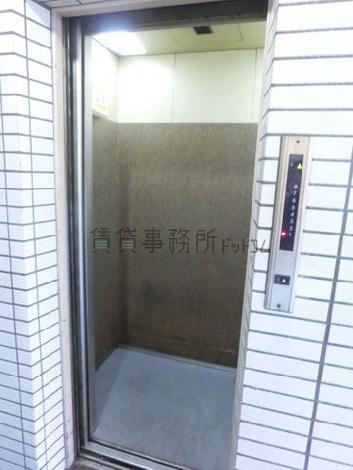 エレベーター