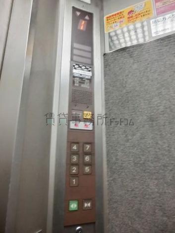 エレベーター