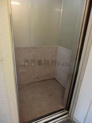 エレベーター