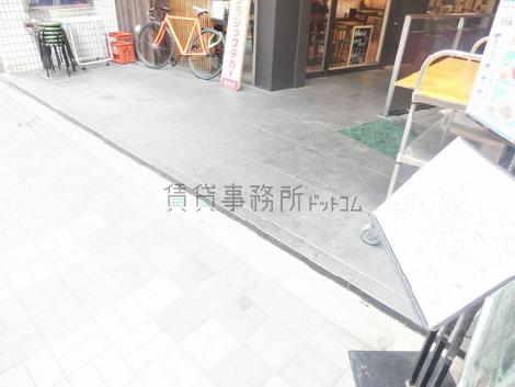 正面玄関