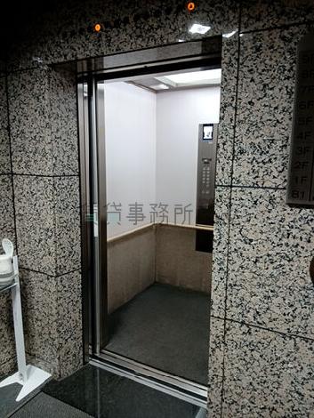 エレベーター